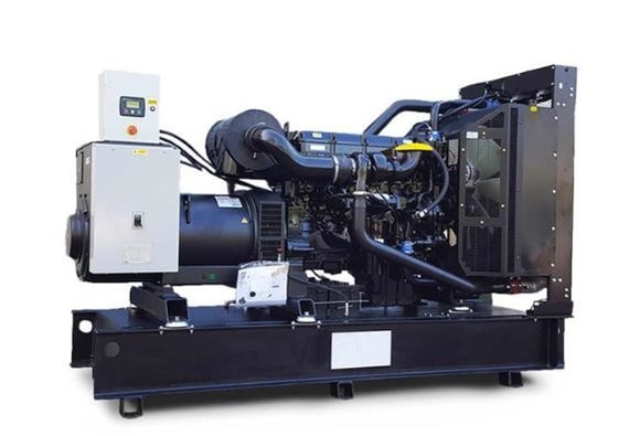 Generador de cuatro tiempos PERKINS 110KVA/88KW potencia de espera refrigerado por agua Leroy Somer 415V/240V